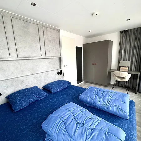 De Maasterp - Watervillage 5 ספינת מלון *