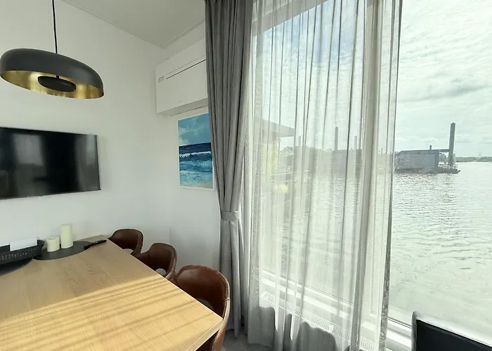 De Maasterp - Watervillage 5 Ophoven